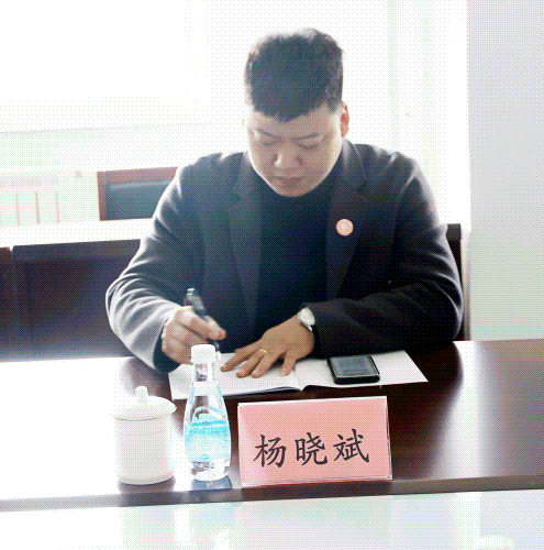 未命名.gif 未命名.gif